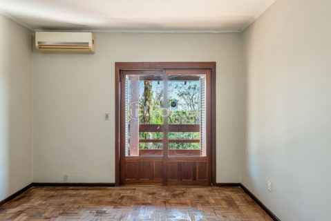 Image 35 - 1007674