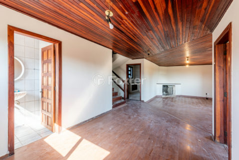 Image 7 - 1007674