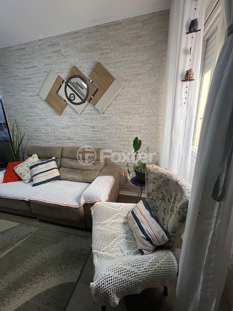 Image 3 - 1007733