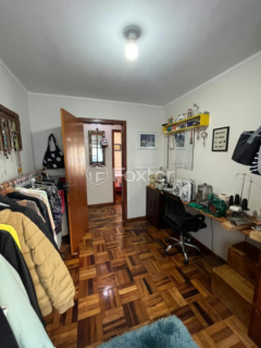 Image 6 - 1007750