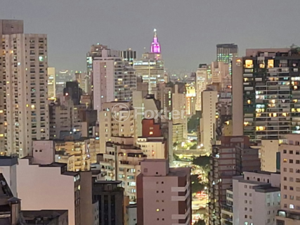 Image 19 - 1007806