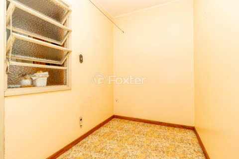 Image 35 - 1007820