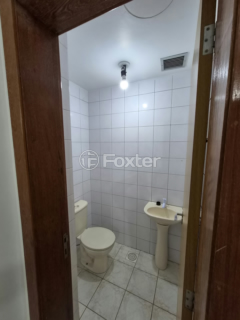 Image 3 - 1007860