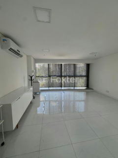 Image 1 - 1007862
