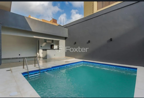 Image 7 - 1007885