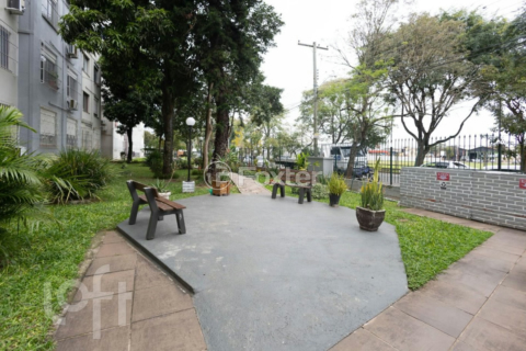 Image 15 - 1007919