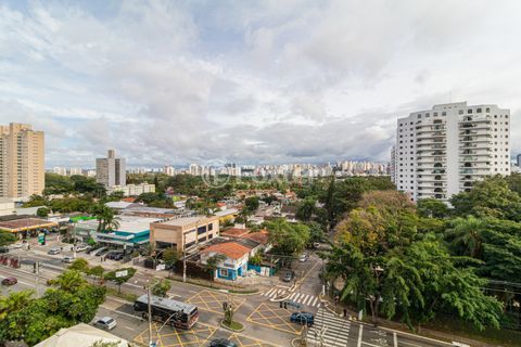 Image 6 - 1007932