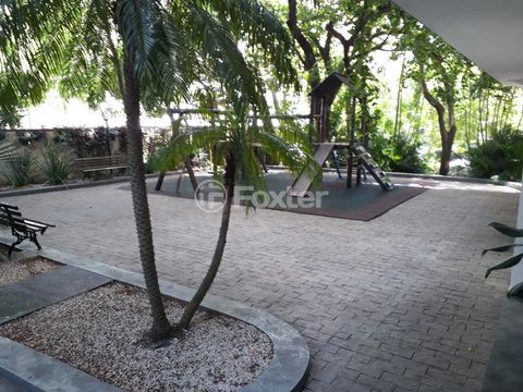 Image 10 - 1007934