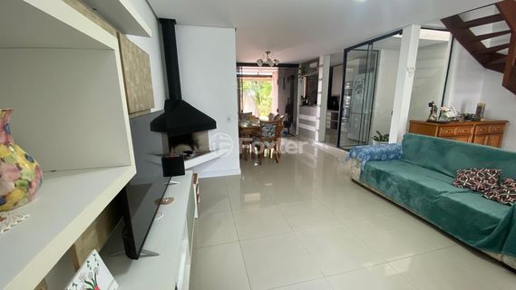 Image 3 - 1007936