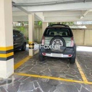 Image 10 - 1007943