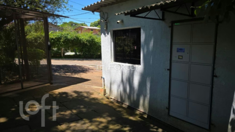 Image 31 - 1008001