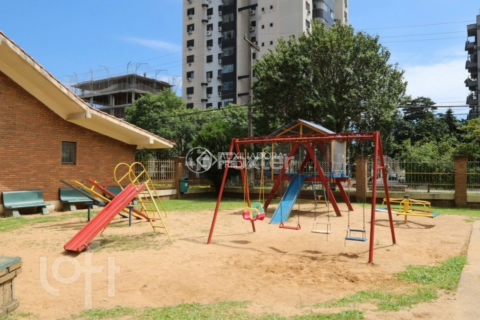 Image 7 - 1008005