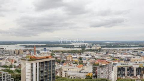 Image 36 - 1008012