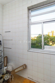 Image 8 - 1008127