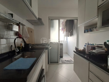 Image 17 - 1008145
