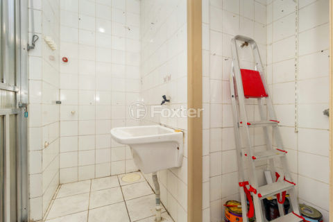 Image 27 - 1008162