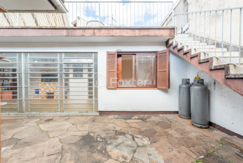 Image 35 - 1008165