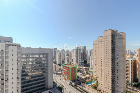 Image 10 - 1008196