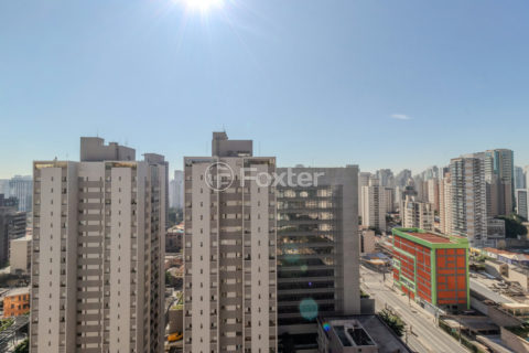 Image 19 - 1008196