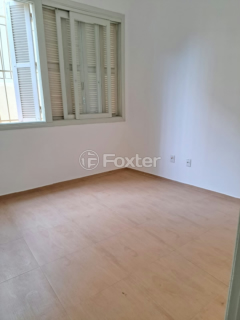 Image 2 - 1008235