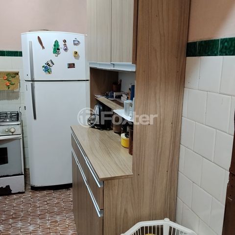 Image 6 - 1008238