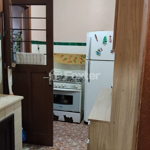 Image 5 - 1008238