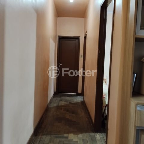 Image 8 - 1008238