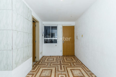 Image 4 - 1008351