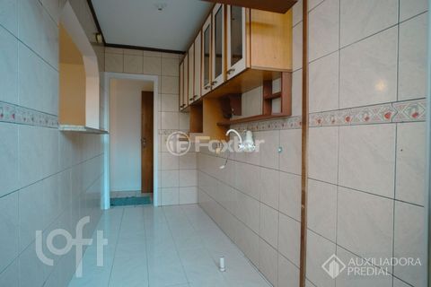 Image 4 - 1008352