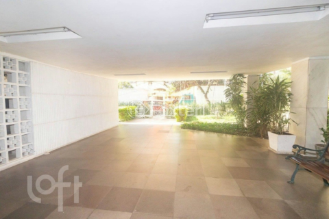 Image 31 - 1008357