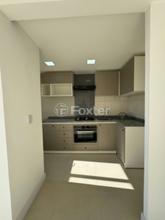 Image 7 - 1008363