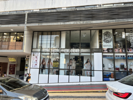 Image 1 - 1008368