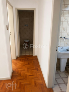 Image 2 - 1008371