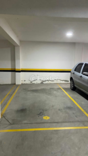 Image 16 - 1008387