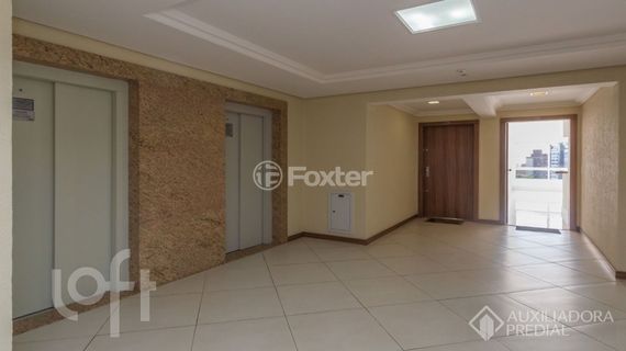Image 16 - 1008390