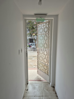 Image 3 - 1008462