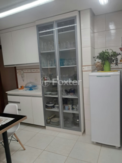 Image 9 - 1008473