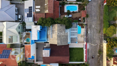 Image 15 - 1008501