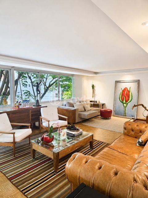 Image 3 - 1008908