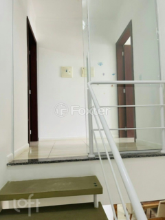 Image 6 - 1008940