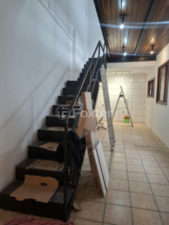 Image 6 - 1008978
