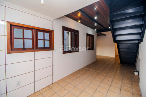Image 35 - 1008978