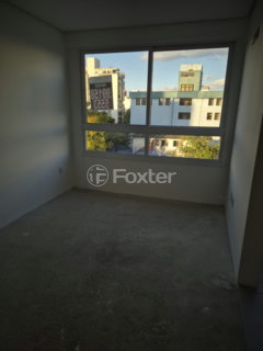 Image 2 - 1009024