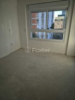 Image 7 - 1009032