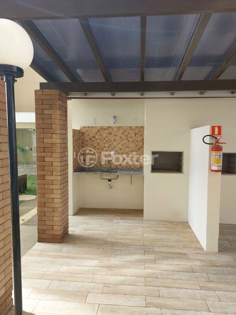 Image 7 - 1009105
