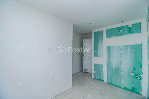 Image 80 - 1009179