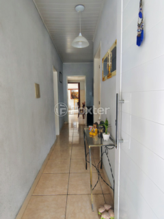 Image 4 - 1009181