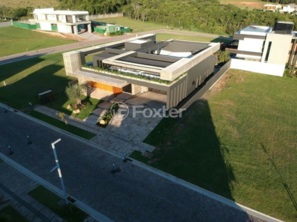 Image 2 - 1009282