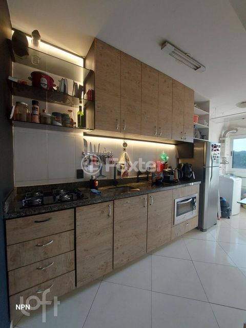Image 1 - 1009331