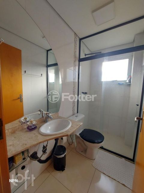 Image 3 - 1009331